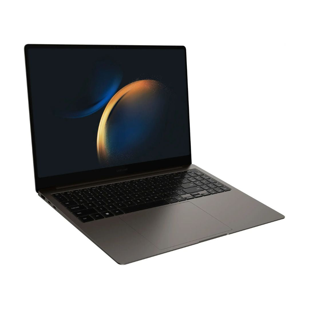 Samsung Galaxy Book3 Pro ƒ?? 14" 3K AMOLED 120Hz ƒ?? i7-1360P ƒ?? 16GB RAM ƒ?? 1TB SSD ƒ?? Graphite ƒ?? NP940XFG-KC1US