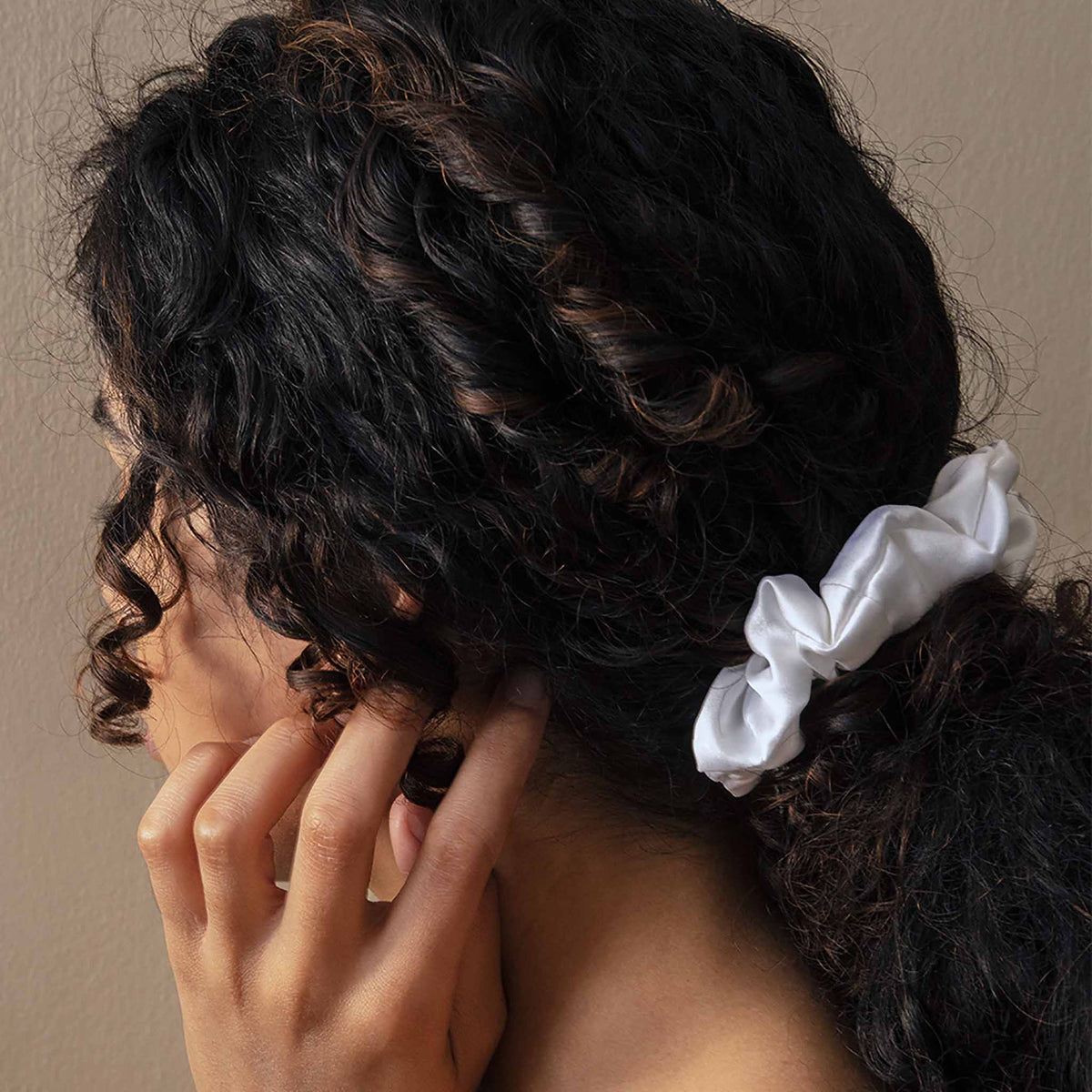 Silk Scrunchie Set - Image 4