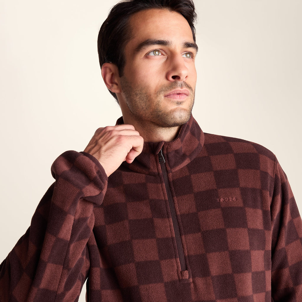 Charlton Mens Printed Midweight Microfleece Half Zip - Brown Checkerboard - Image 5
