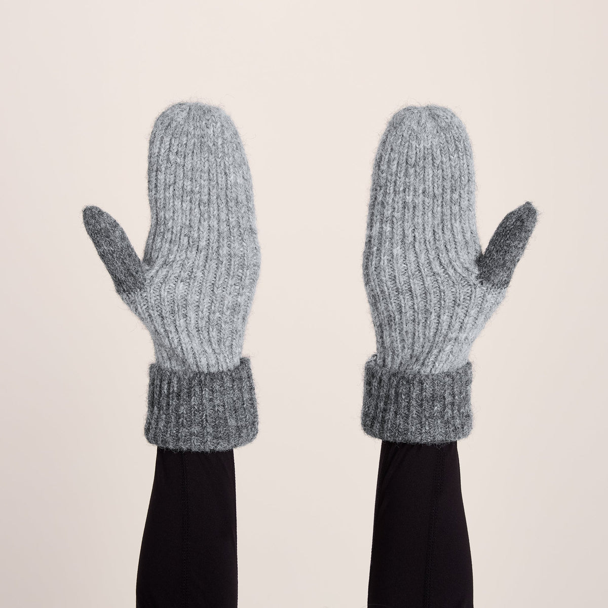 Daz Brushed Colour Block Knit Mitten - Light Grey Melange - Image 3