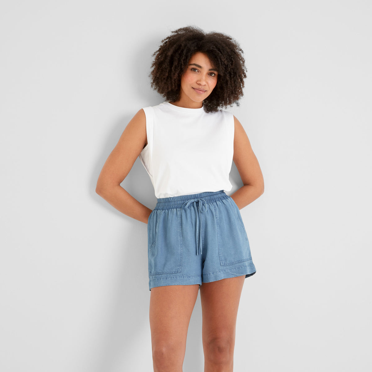Jessica Womens Tencel Lyocel Shorts - Faded Indigo - Image 2