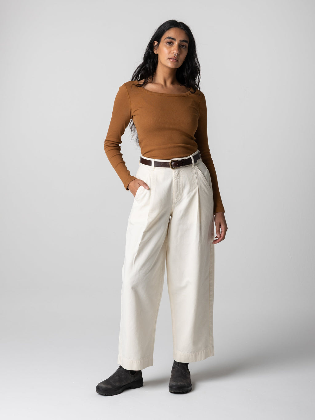 Women's Studio Canvas Trouser - Image 4