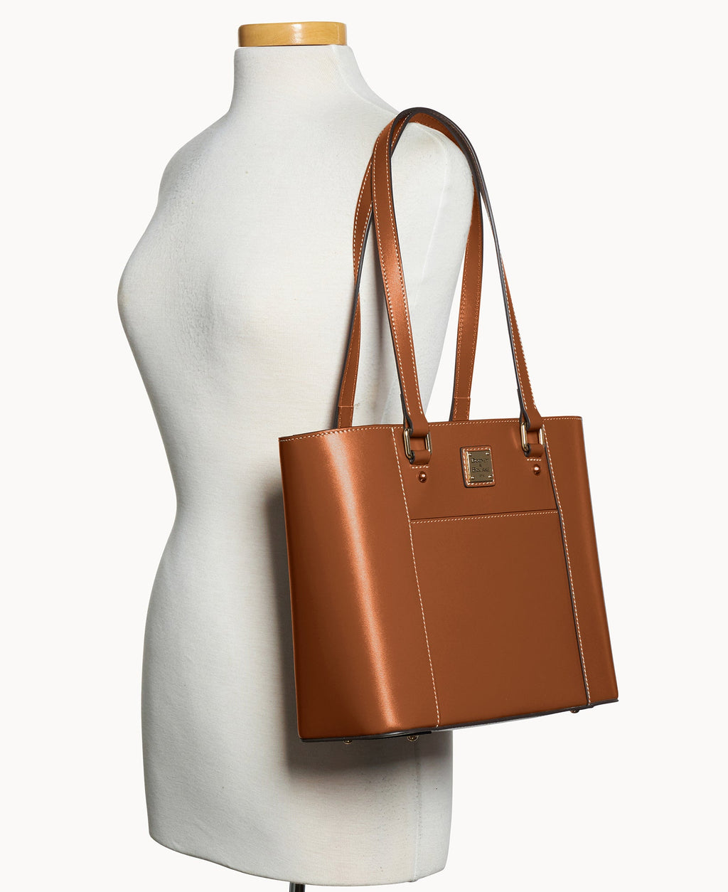 Penrose Pocket Tote 30 - Image 175