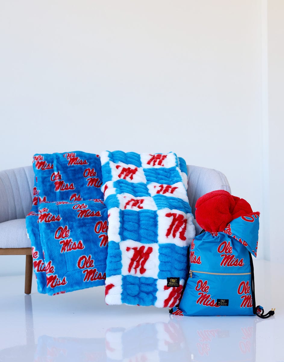 Ole Miss Rebels Blanket - Hugs