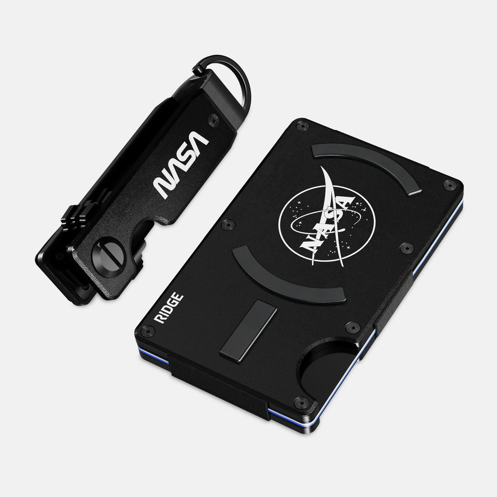 Daily Driver Kit For Magsafe - NASA Nebula