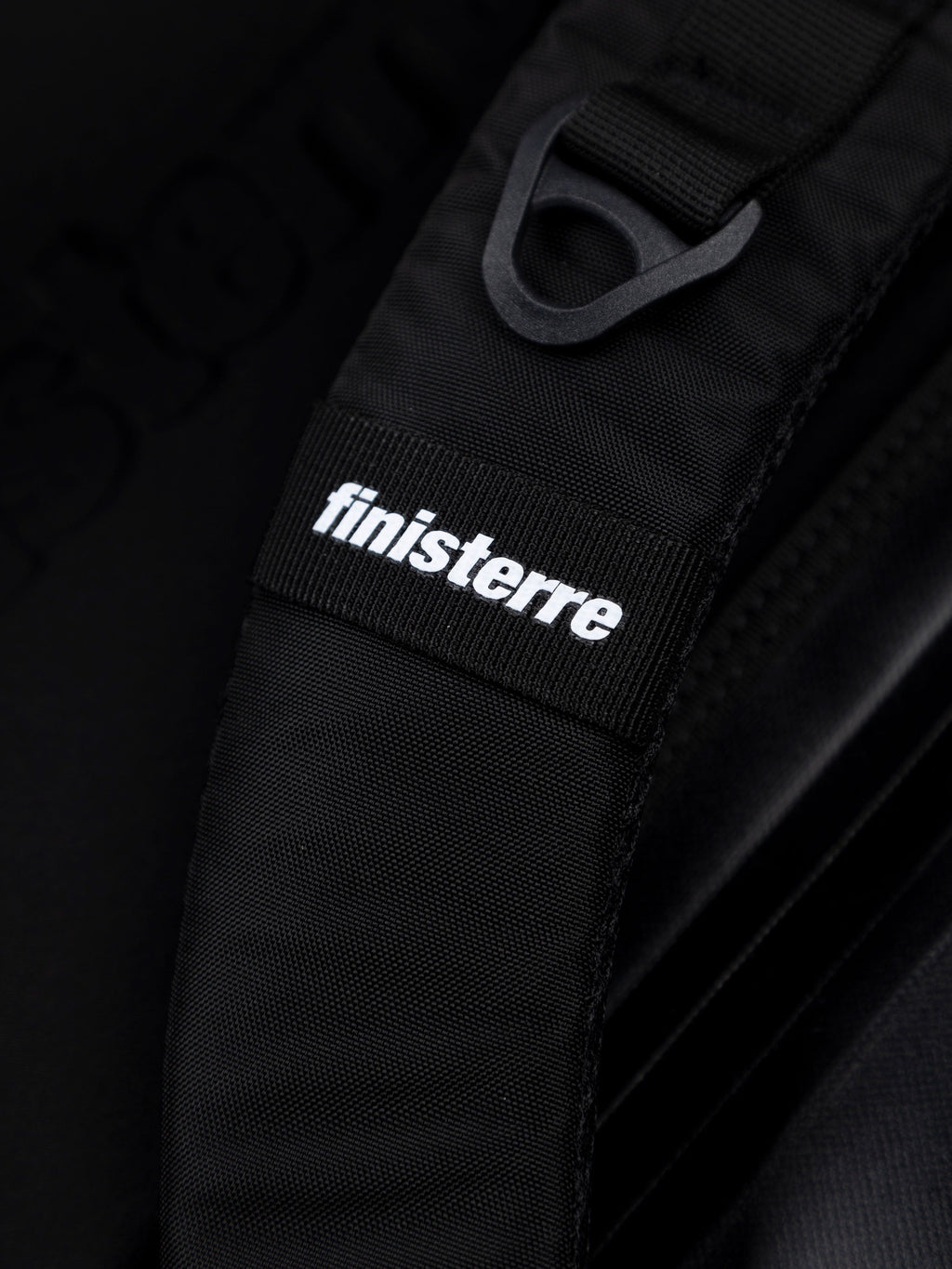 Drift 20L Waterproof Roll Top Backpack - Image 12
